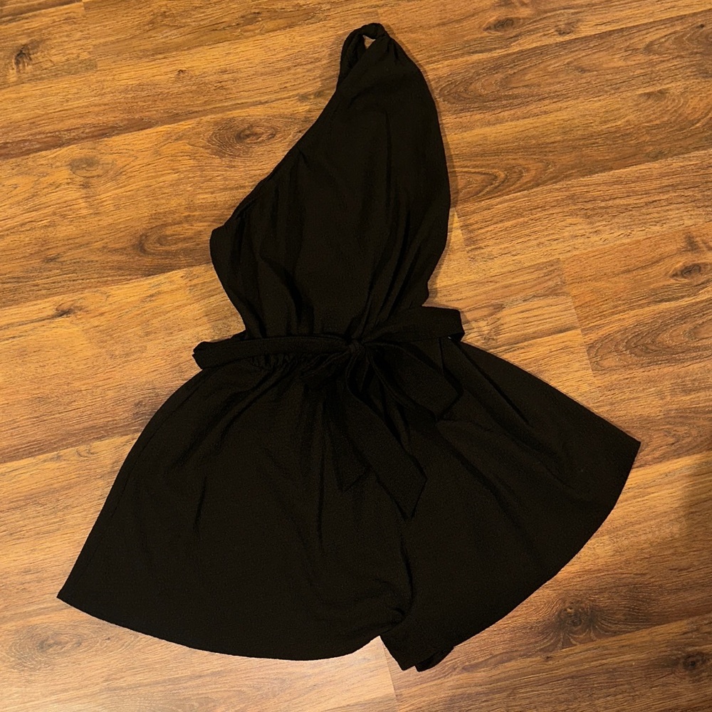 SHEIN Black One-Shoulder Jumpsuit
